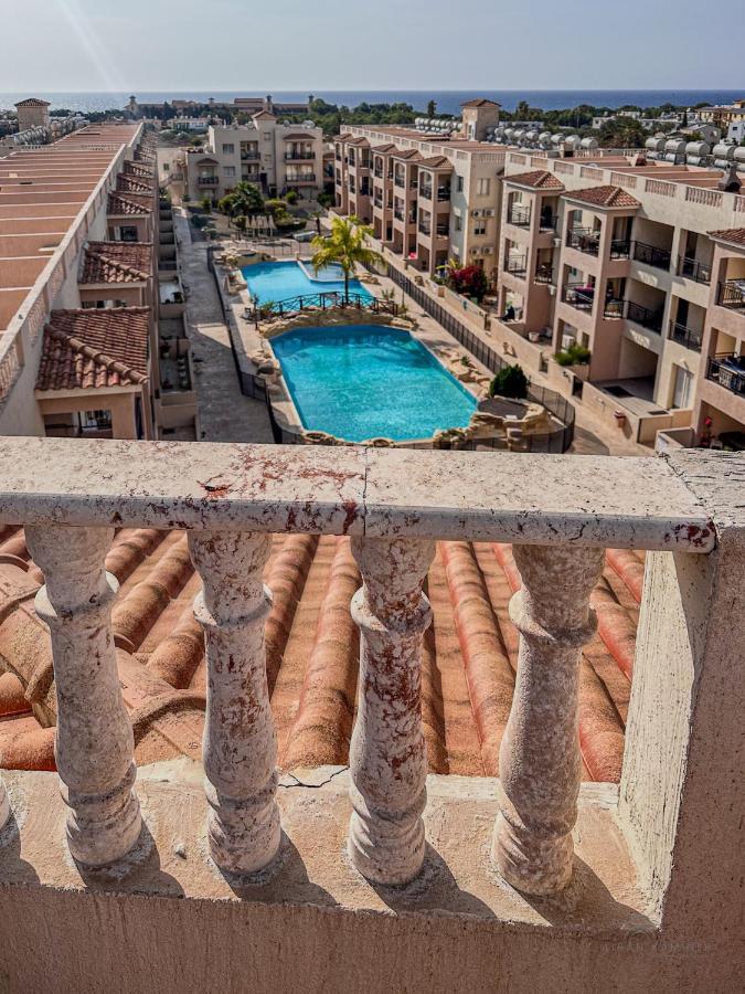 Royal Seacrest Crown-Jewel, 2B, Pools, Sea, Center Lejlighed Paphos Eksteriør billede