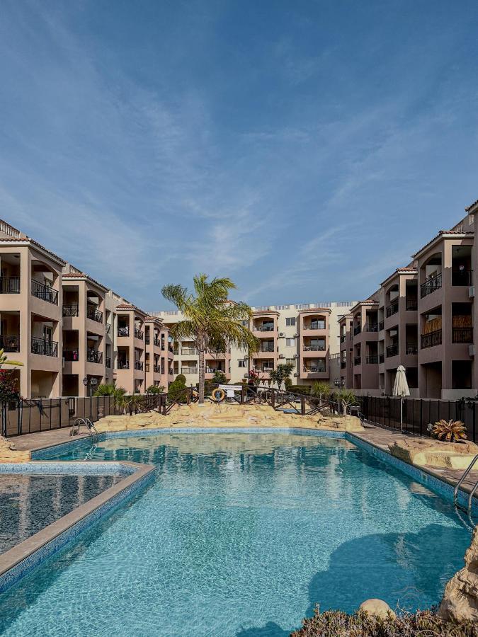 Royal Seacrest Crown-Jewel, 2B, Pools, Sea, Center Lejlighed Paphos Eksteriør billede