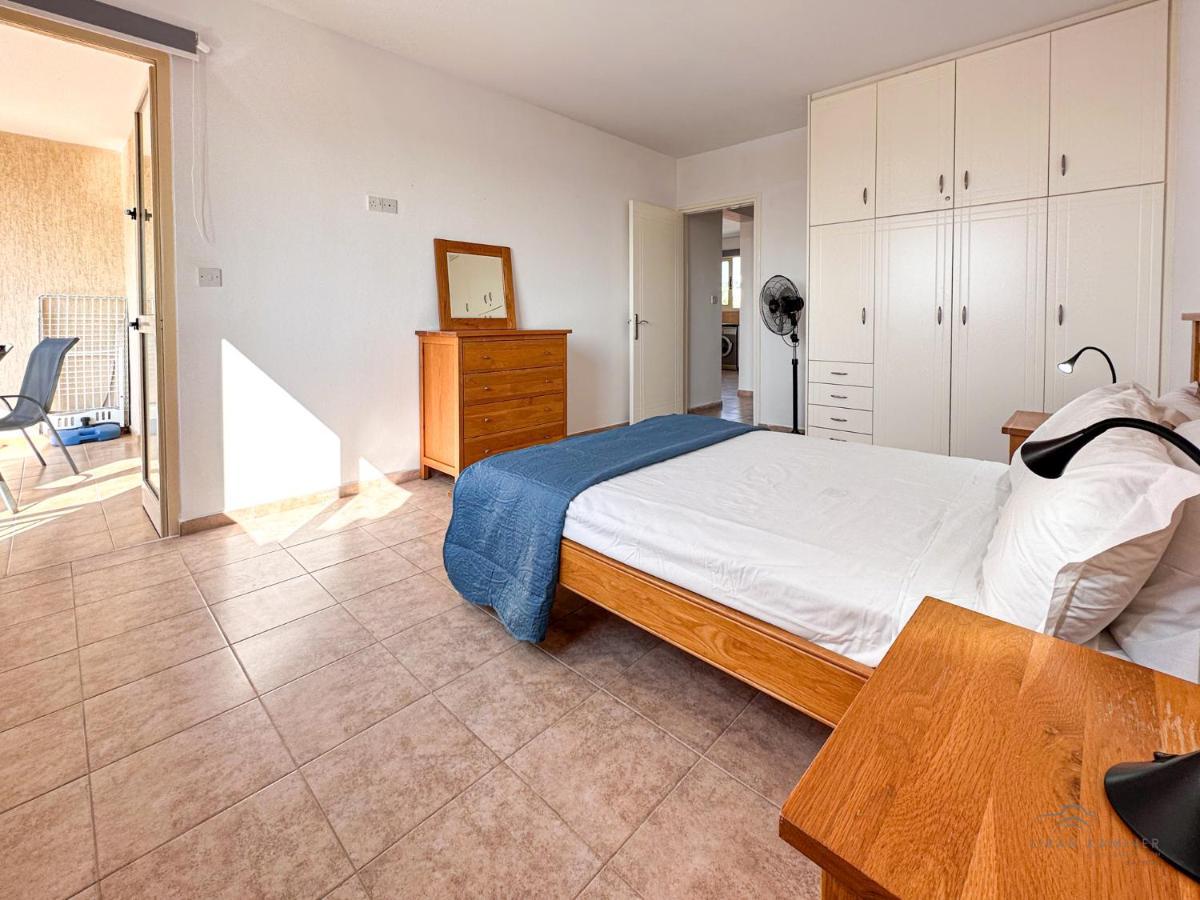Royal Seacrest Crown-Jewel, 2B, Pools, Sea, Center Lejlighed Paphos Eksteriør billede